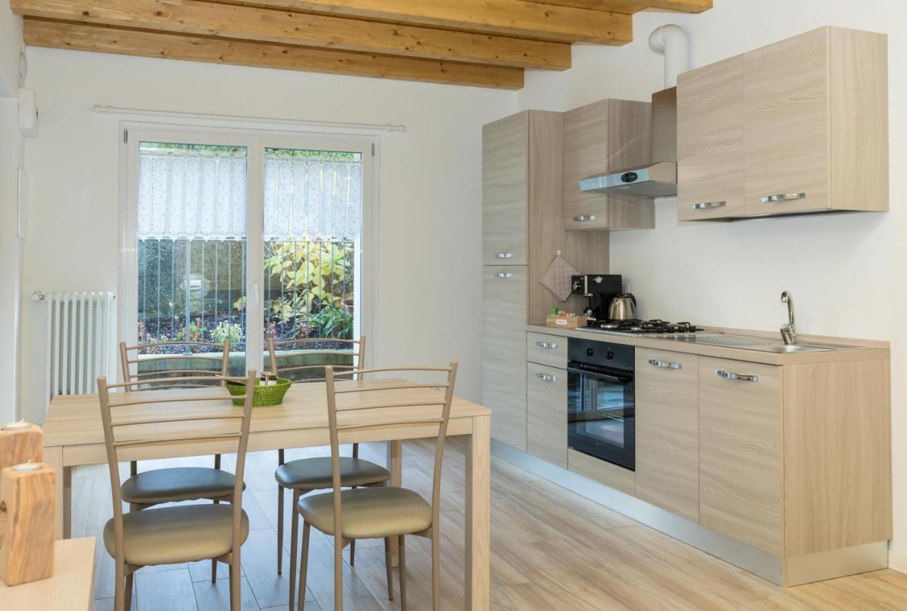 Ferienwohnung Residenze Lariane Colico Exterior foto