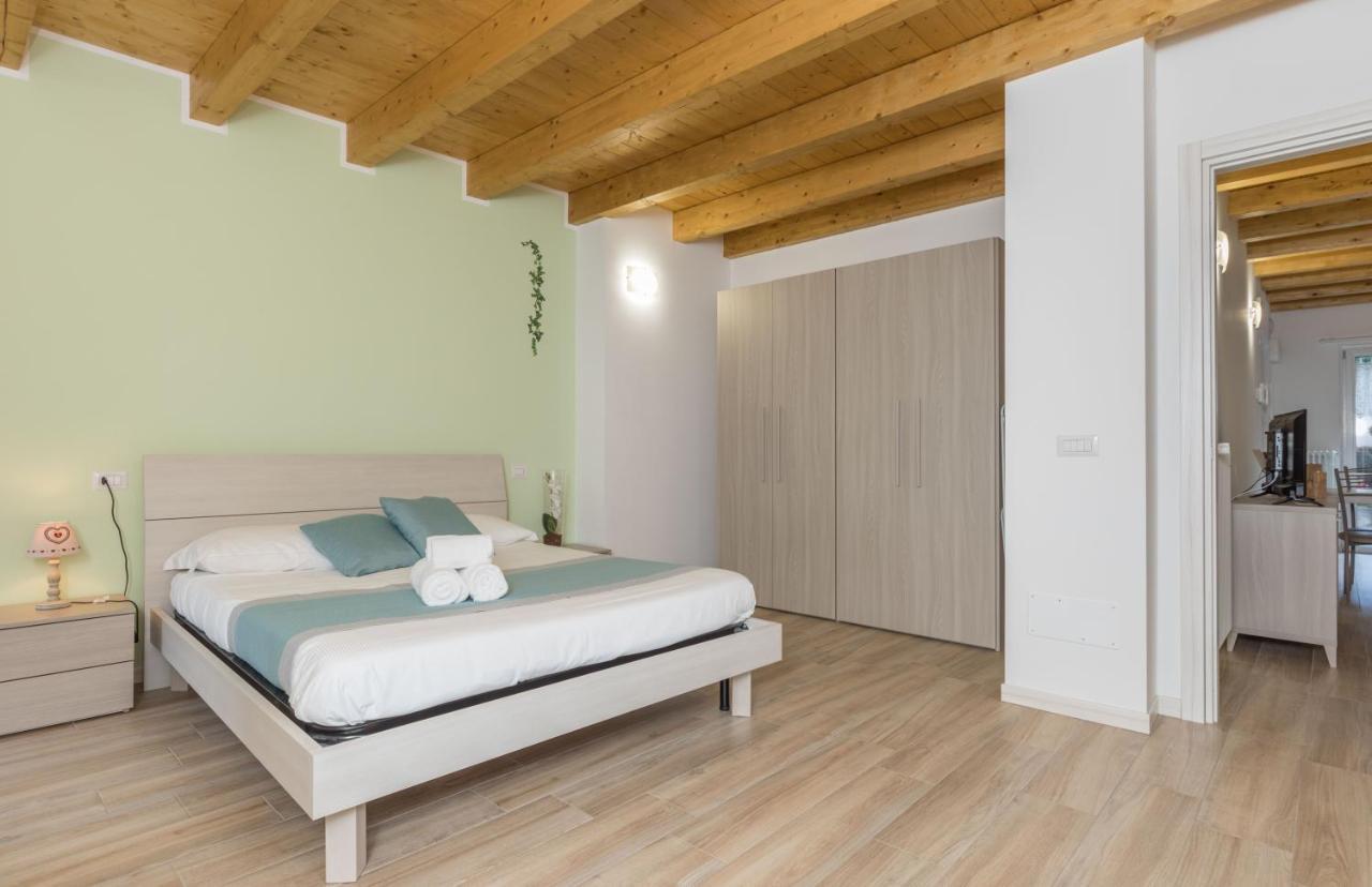 Ferienwohnung Residenze Lariane Colico Exterior foto
