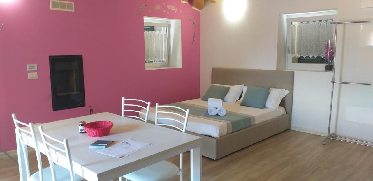 Ferienwohnung Residenze Lariane Colico Exterior foto