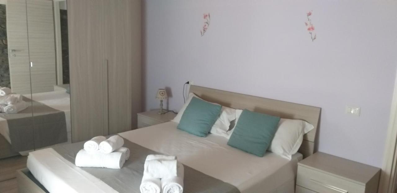 Ferienwohnung Residenze Lariane Colico Exterior foto